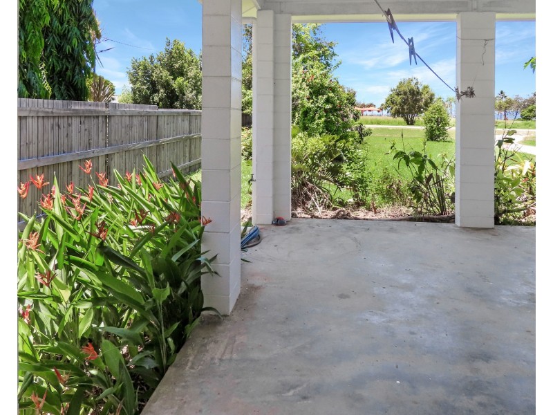 14 Dalrymple Street, Bowen QLD 4805