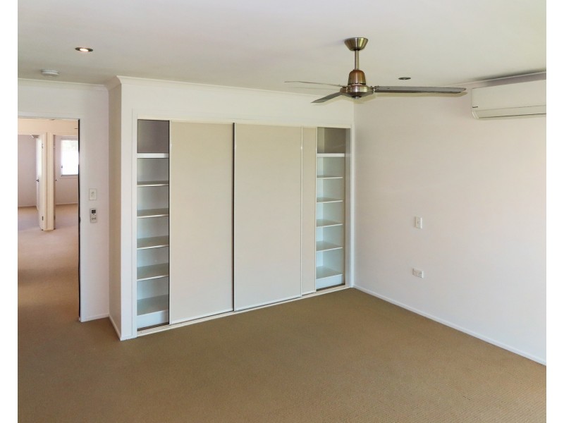 2/1 Murroona Street, Bowen QLD 4805