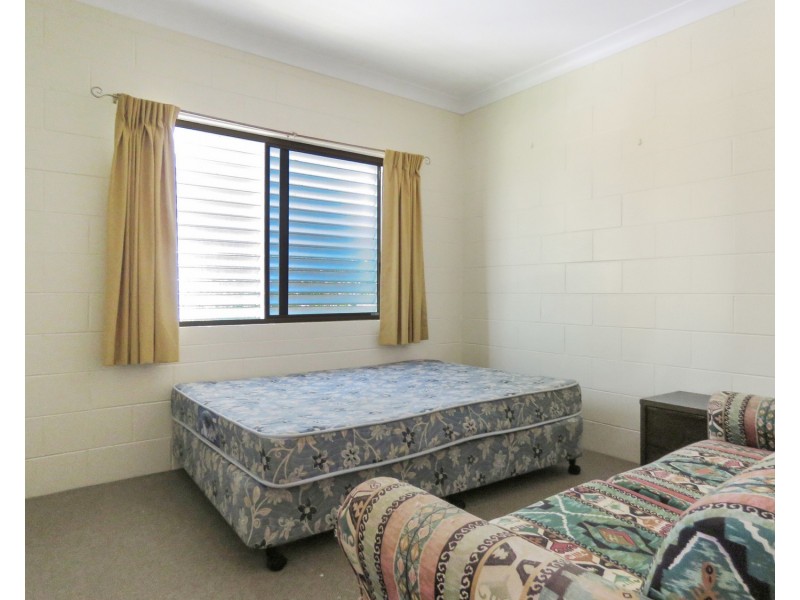 3/10 Poinciana Drive, Bowen QLD 4805