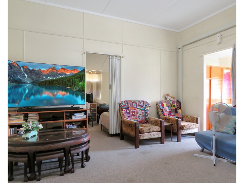 55 Gordon Street, Bowen QLD 4805
