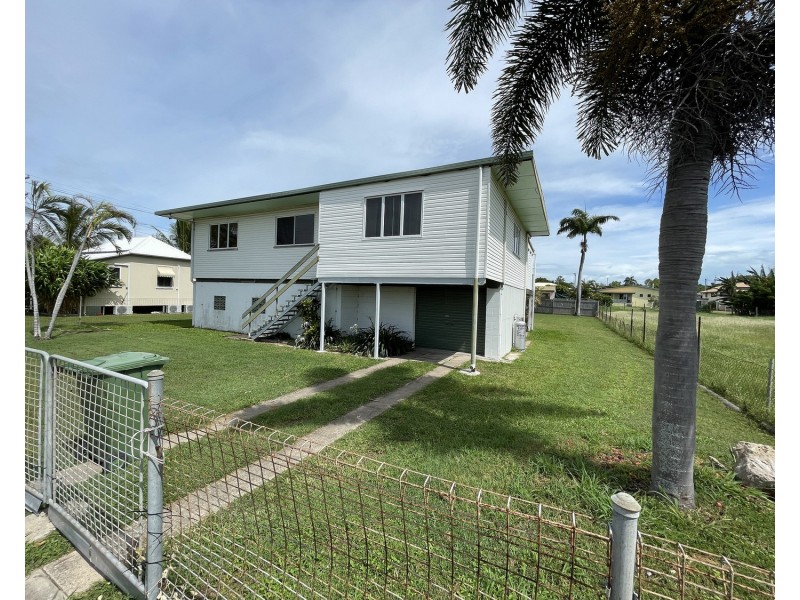 88 Powell Street, Bowen QLD 4805