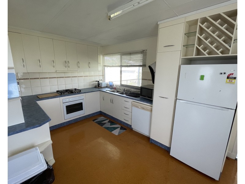 88 Powell Street, Bowen QLD 4805