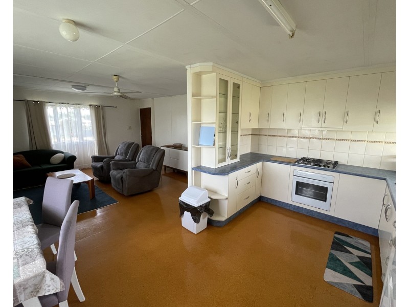 88 Powell Street, Bowen QLD 4805