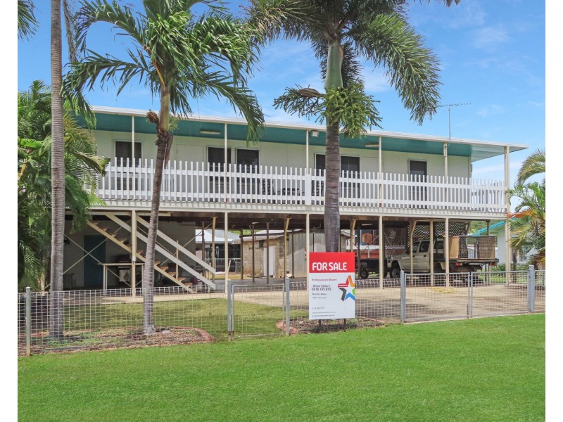 69 Whyte Avenue, Bowen QLD 4805