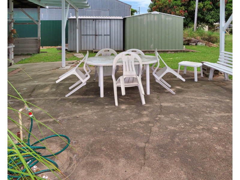 8 Powell Street, Bowen QLD 4805