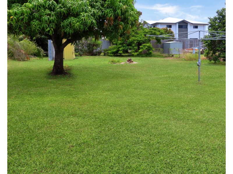 8 Powell Street, Bowen QLD 4805