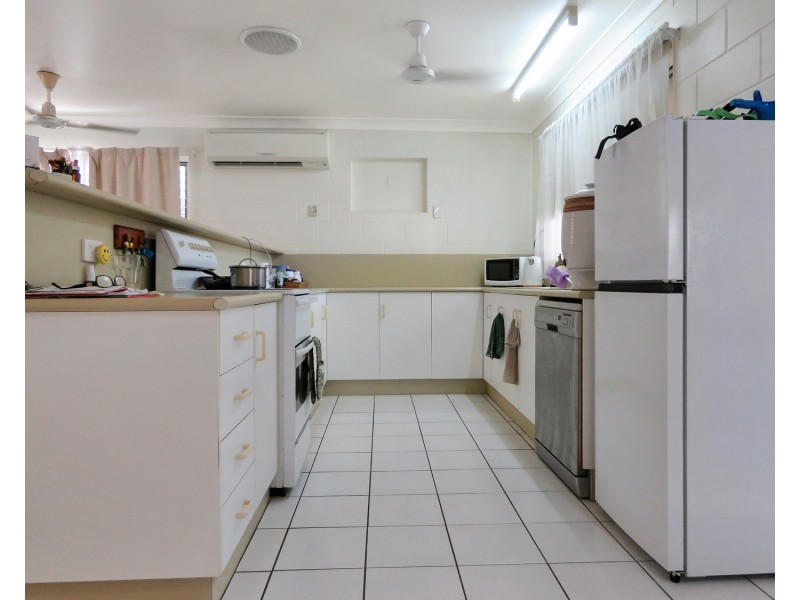 2/30 John Street, Bowen QLD 4805