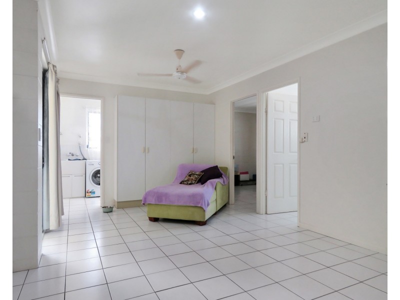 2/30 John Street, Bowen QLD 4805