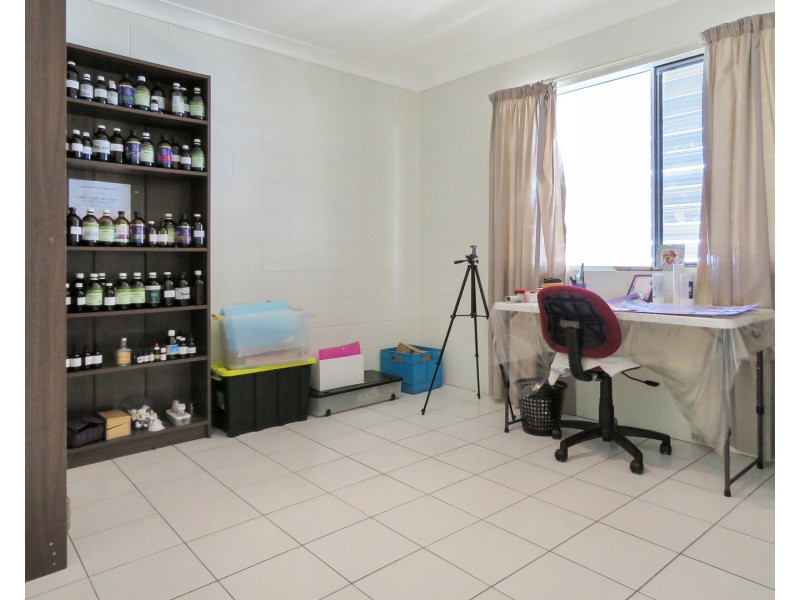 2/30 John Street, Bowen QLD 4805