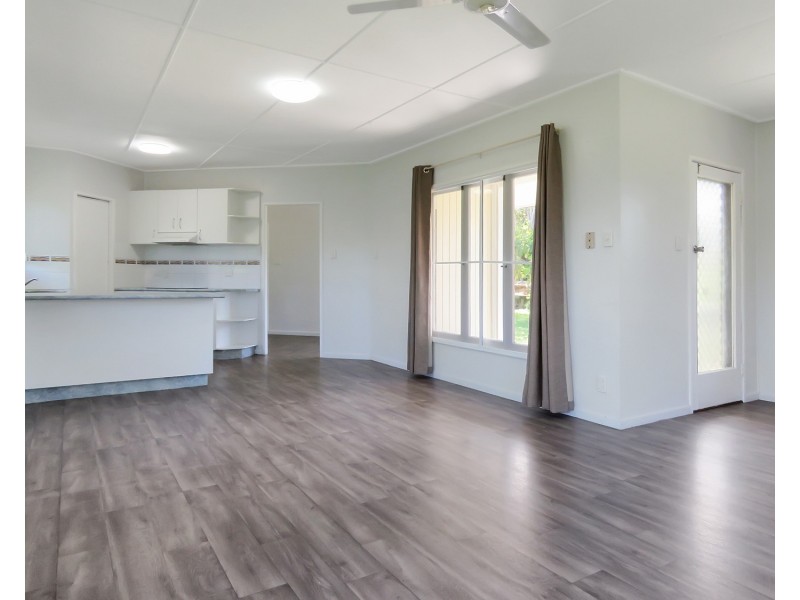 67 Kennedy Street, Bowen QLD 4805