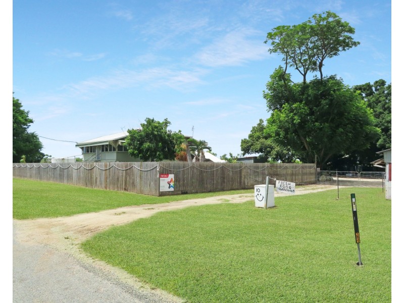 10 Balaam Road, Bowen QLD 4805