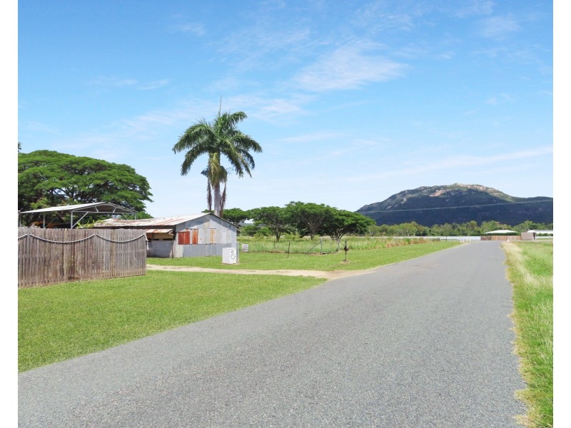10 Balaam Road, Bowen QLD 4805