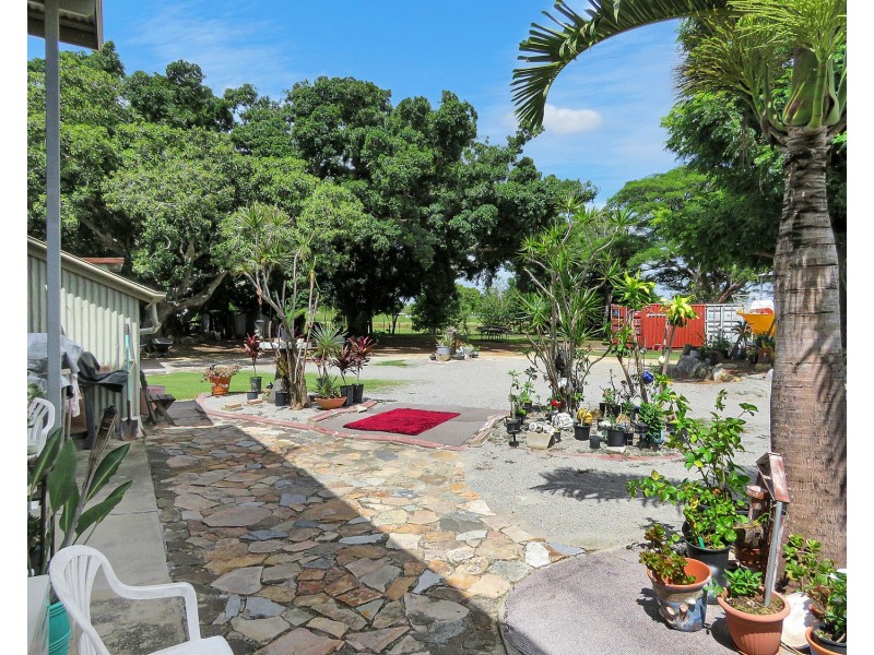 10 Balaam Road, Bowen QLD 4805