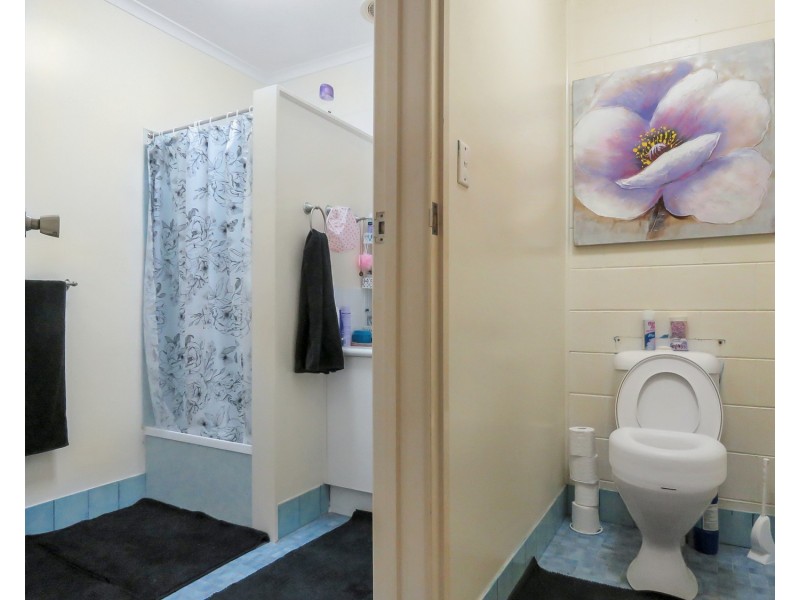 4/60a Herbert Street, Bowen QLD 4805