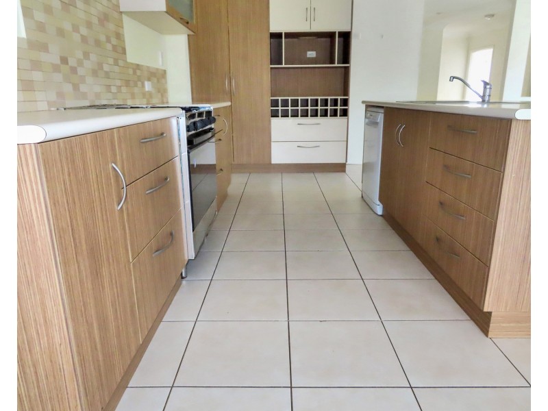 144 Ocean View Drive, Bowen QLD 4805