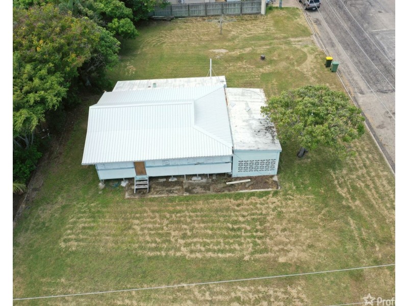 2 Belgravia Road, Bowen QLD 4805