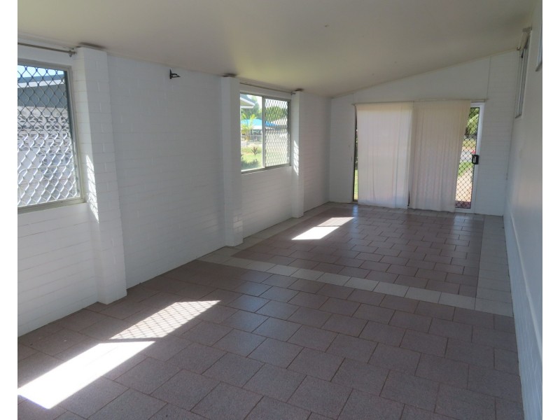 33 Marshall Street, Bowen QLD 4805