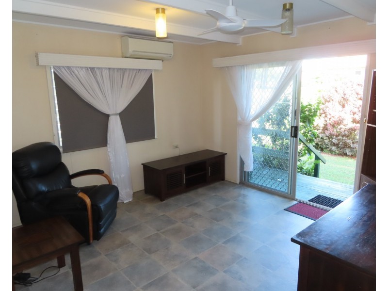 80 Poole Street, Bowen QLD 4805