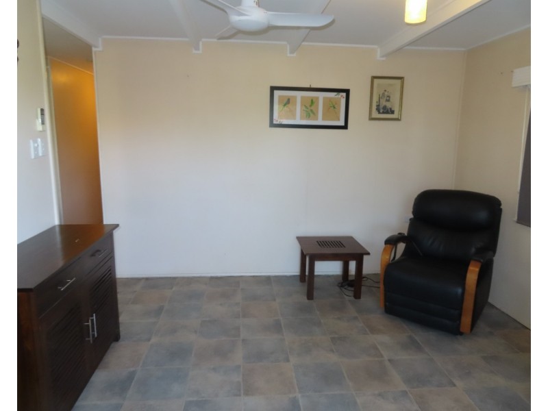 80 Poole Street, Bowen QLD 4805