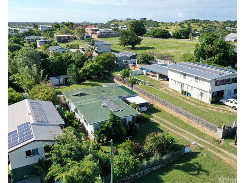 80 Poole Street, Bowen QLD 4805