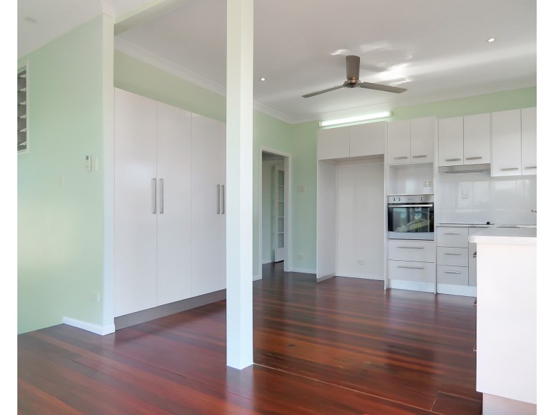 83 George Street, Bowen QLD 4805