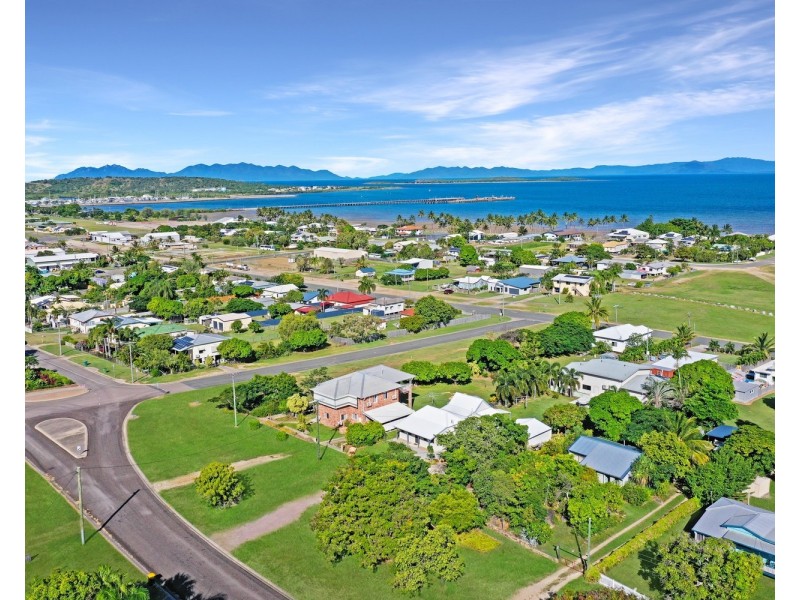 83 George Street, Bowen QLD 4805