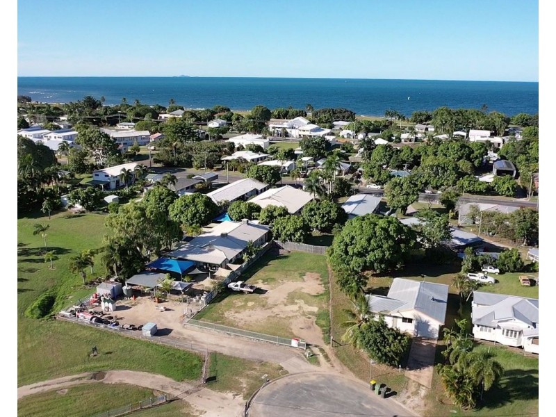 28 Marshall Street, Bowen QLD 4805