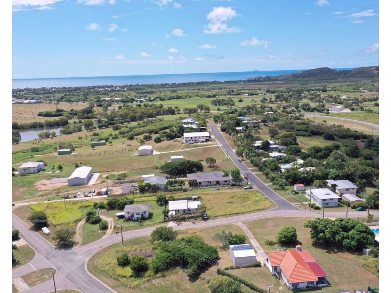 16-20 King Street, Bowen QLD 4805