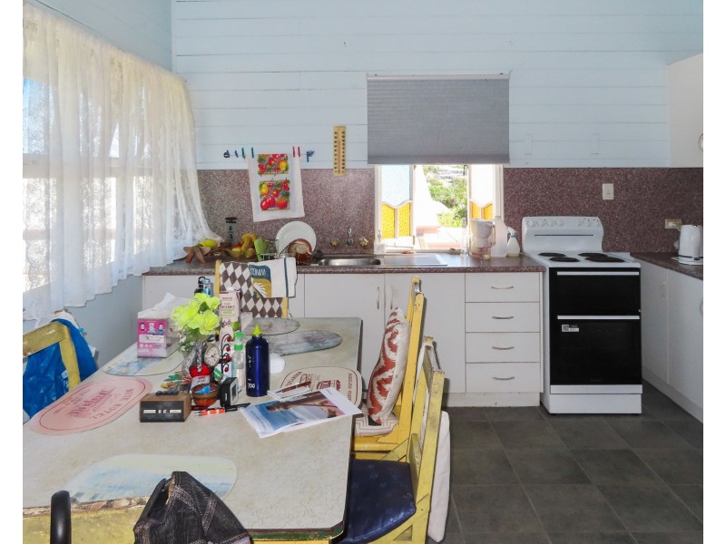 5 Kennedy Street, Bowen QLD 4805