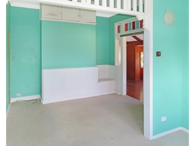 8 Gordon Street, Bowen QLD 4805