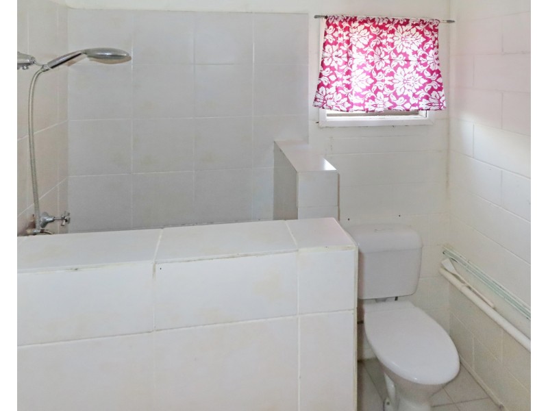 8 Gordon Street, Bowen QLD 4805