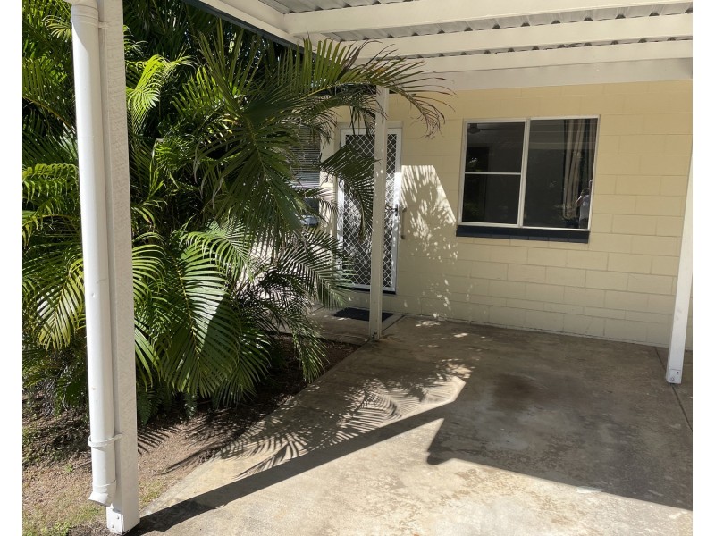 3/41-43 Crofton Street, Bowen QLD 4805