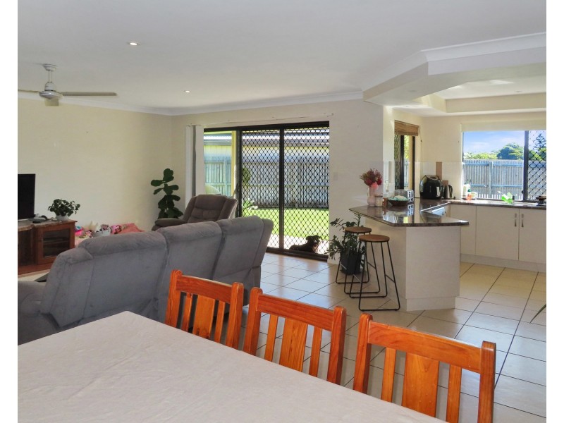 11 Lucinda Place, Bowen QLD 4805