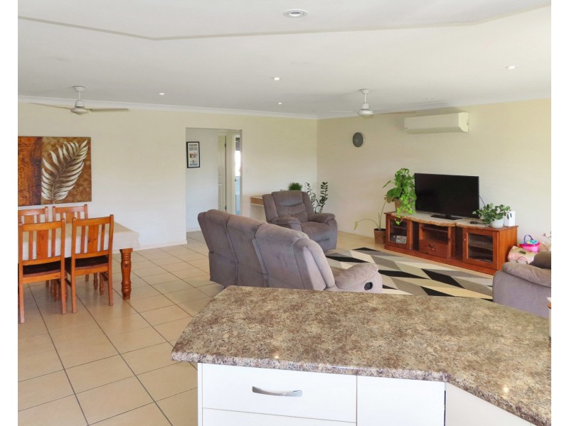 11 Lucinda Place, Bowen QLD 4805