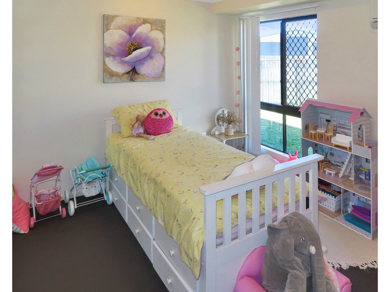 11 Lucinda Place, Bowen QLD 4805