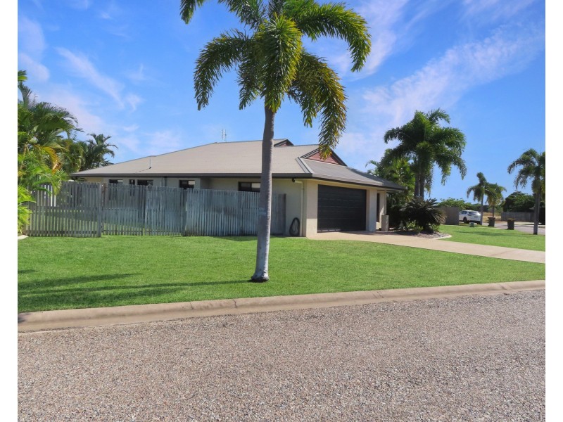 11 Lucinda Place, Bowen QLD 4805