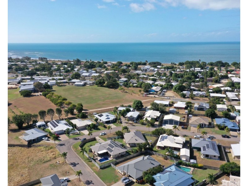 11 Lucinda Place, Bowen QLD 4805