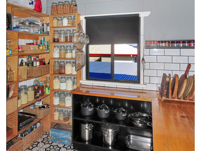 7 Hay Street, Bowen QLD 4805