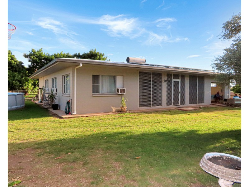 22 Potts Lane, Bowen QLD 4805