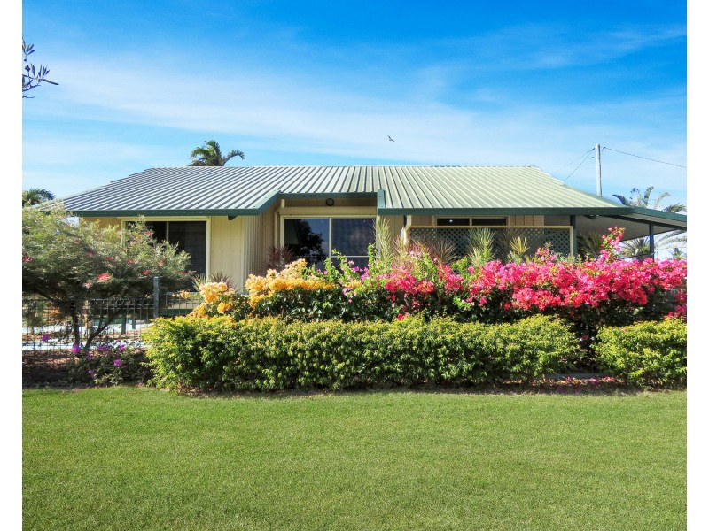 18 Thomas Street, Bowen QLD 4805