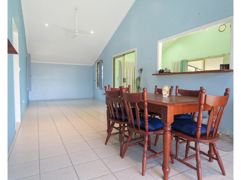 18 Thomas Street, Bowen QLD 4805