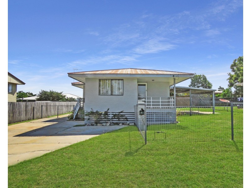 17 Rayner Street, Bowen QLD 4805