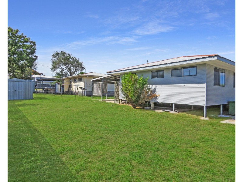 17 Rayner Street, Bowen QLD 4805