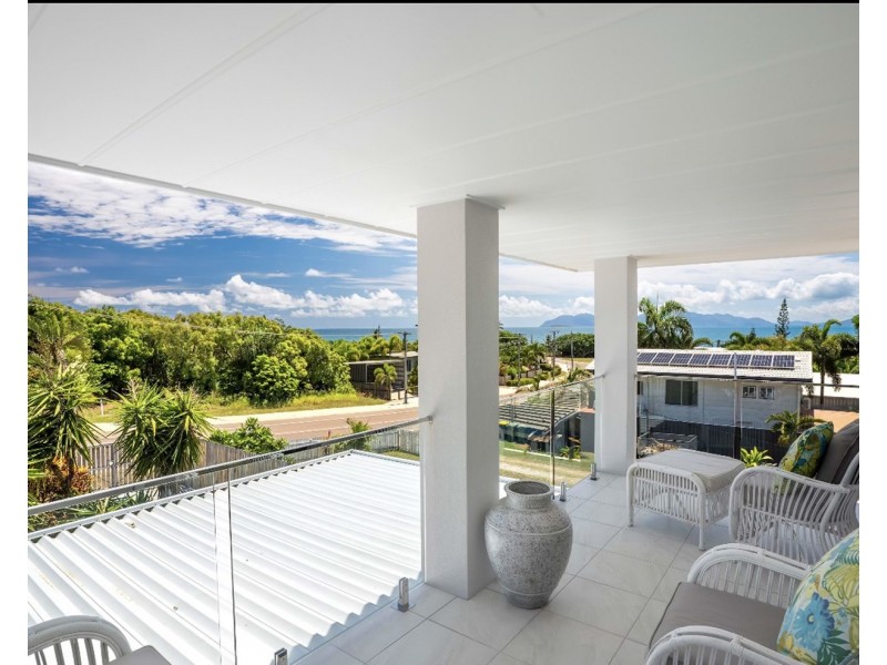 25 Rose Bay Road, Bowen QLD 4805