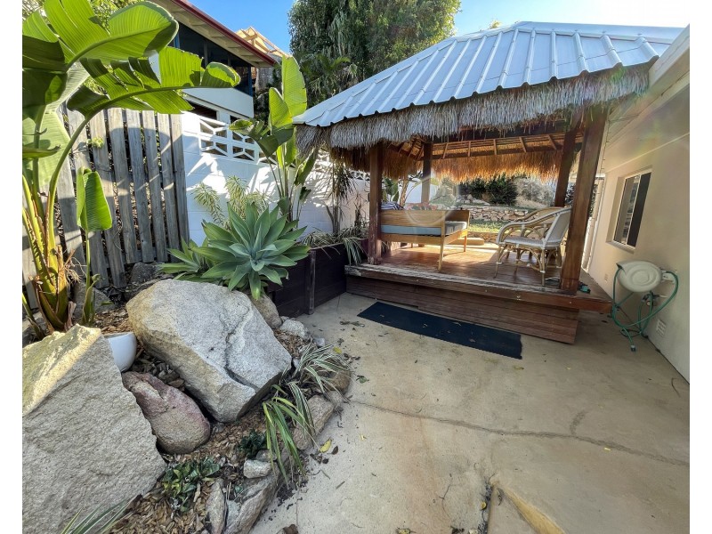 25 Rose Bay Road, Bowen QLD 4805