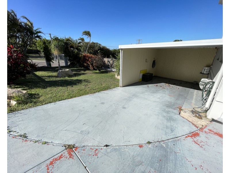 25 Rose Bay Road, Bowen QLD 4805