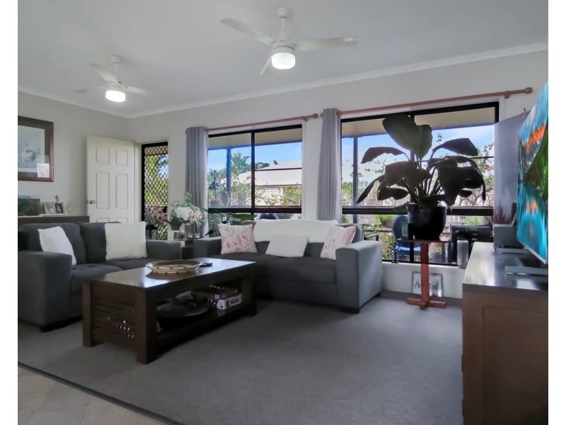 30 Emmerson Drive, Bowen QLD 4805