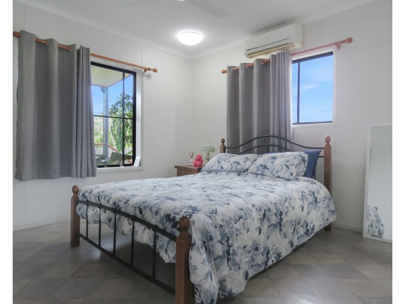 30 Emmerson Drive, Bowen QLD 4805