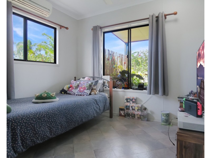 30 Emmerson Drive, Bowen QLD 4805