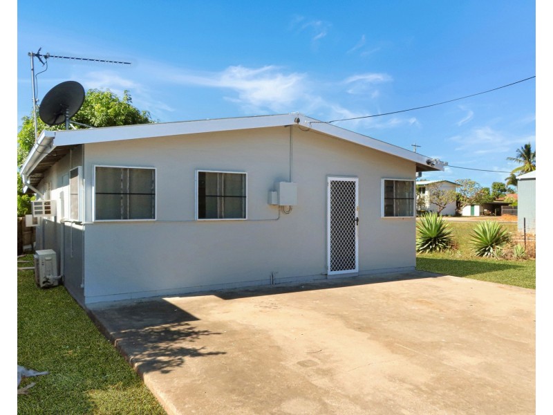42 Creek Street, Bowen QLD 4805